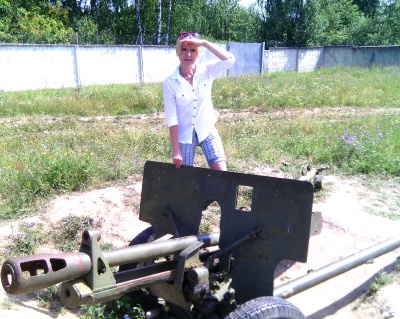 Забил заряд я в пушку туго...